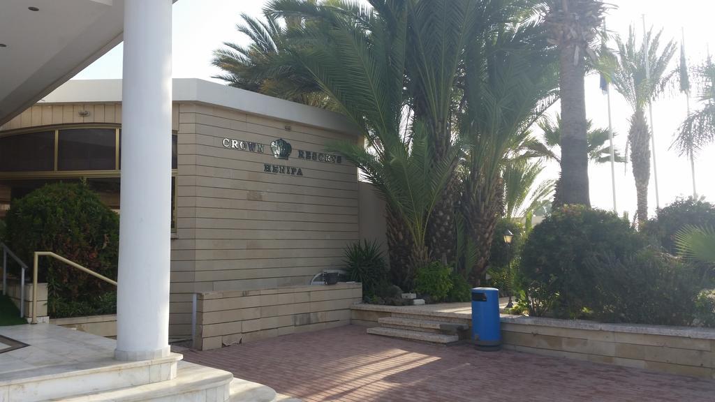 Crown Resorts Henipa Larnaca Bagian luar foto