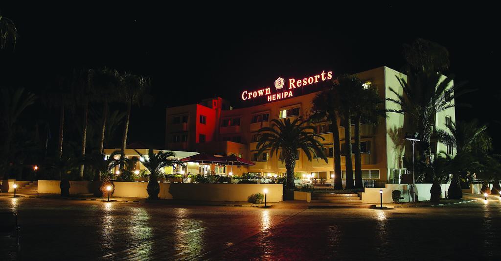 Crown Resorts Henipa Larnaca Bagian luar foto