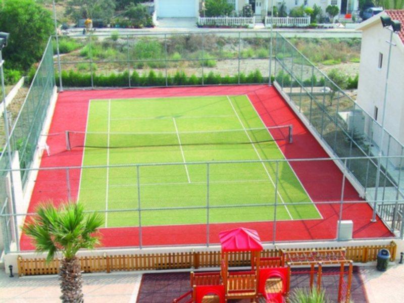 Crown Resorts Henipa Larnaca Bagian luar foto